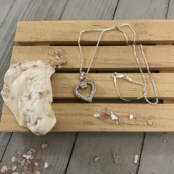 Sterling Silver CZ Heart Necklace Box Chain - Picture 1 of 7